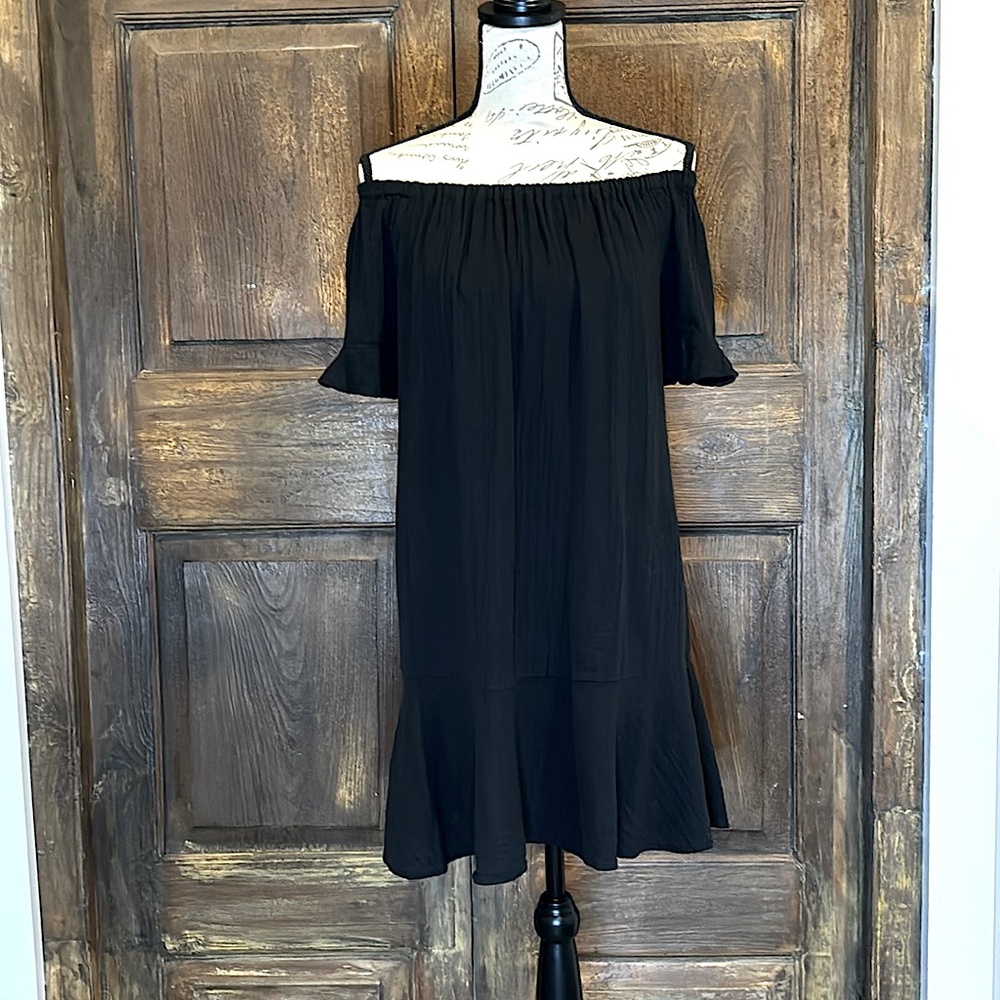 LOFT Off Shoulder